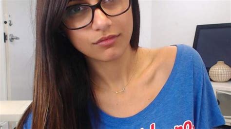 miakhalifa porno|Mia Khalifa Videos Porno 